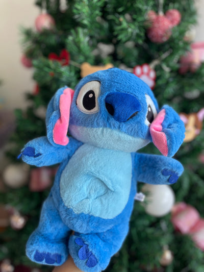 Peluche Stitch relajante