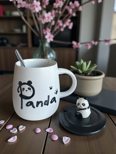 Taza Panda con Tapa y Cuchara | Cerámica Premium con Muñeco 3D