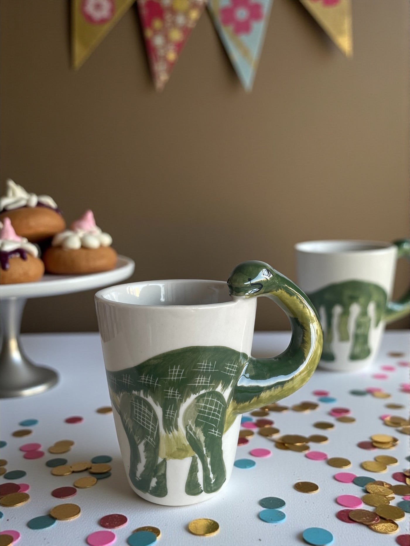 Taza Dinosaurio 3D de Cerámica – Mango en Forma de Cuello