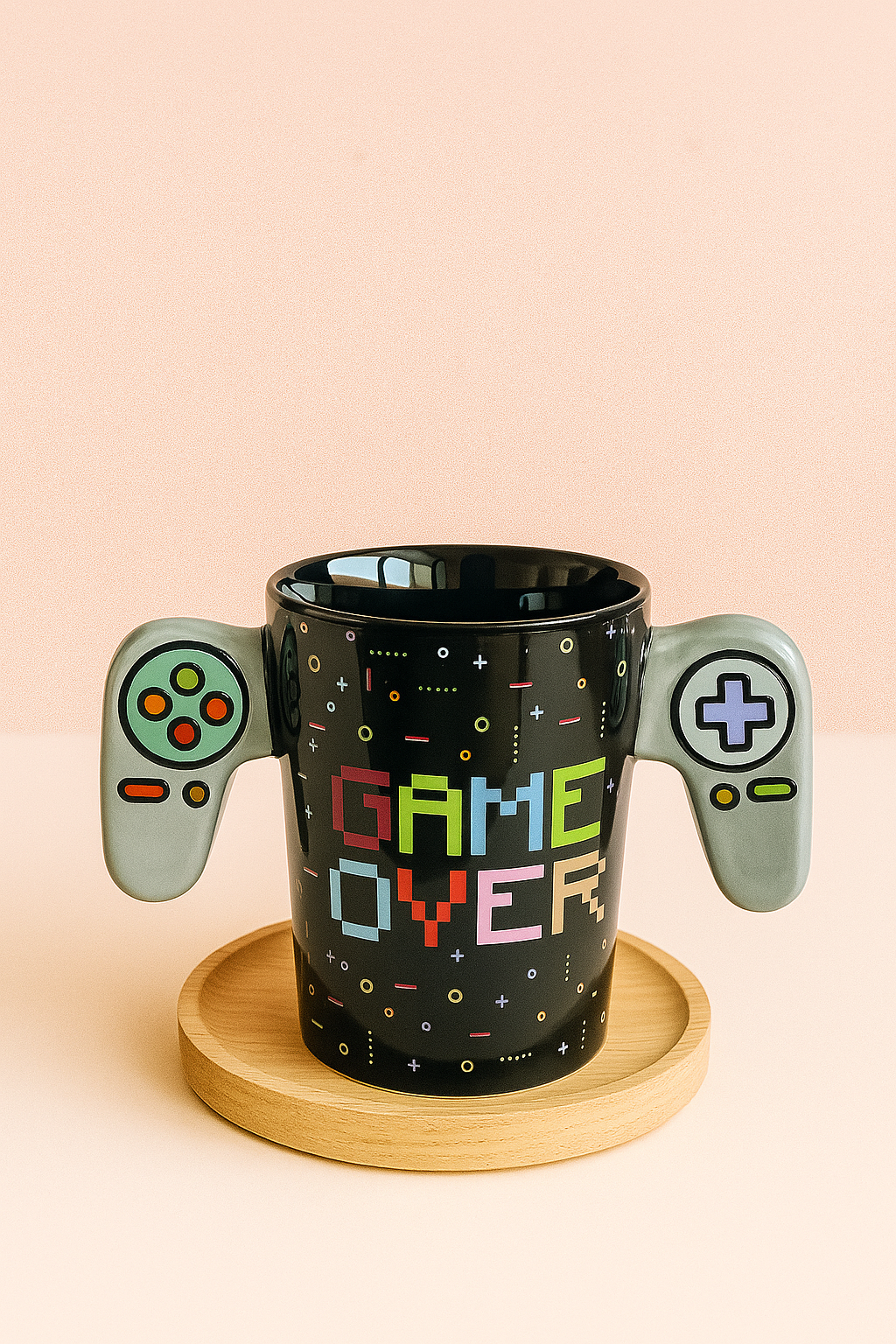 Taza Gamer “Game Over” 🎮 | Taza Negra con Manillas de Control Retro