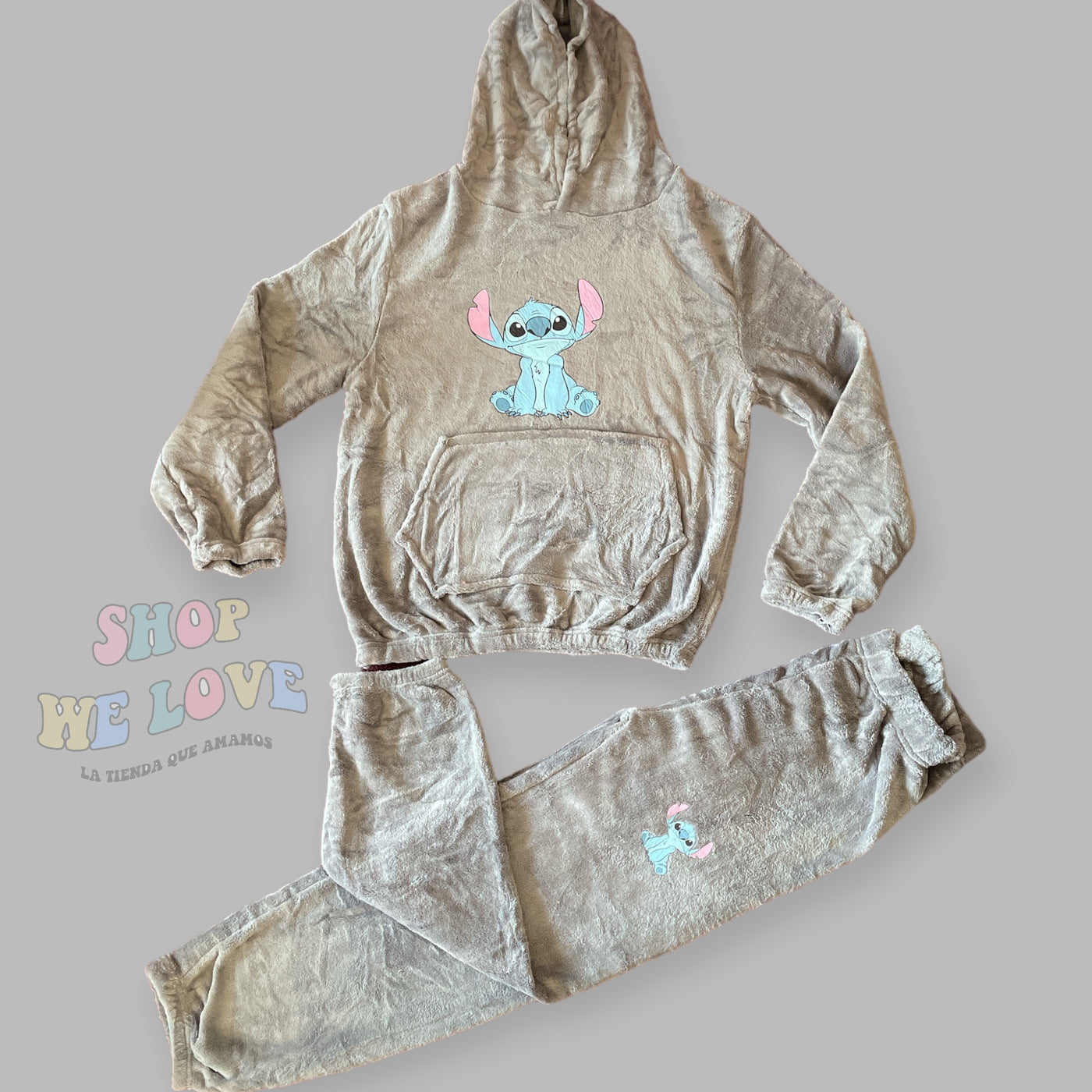 Pijama peludito Stitch gris